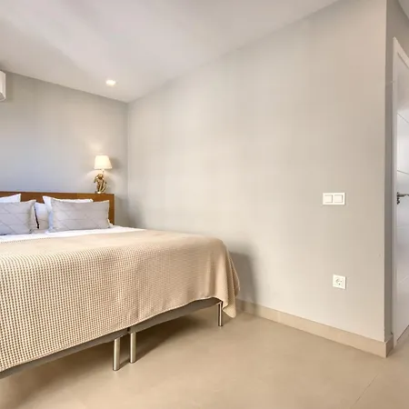Apartamento Madrid Boulevard Estepona
